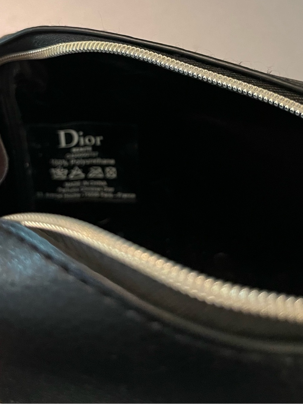 Dior Black Cosmetics Bag GWP, lip and eye samples - Picture 2 of 2